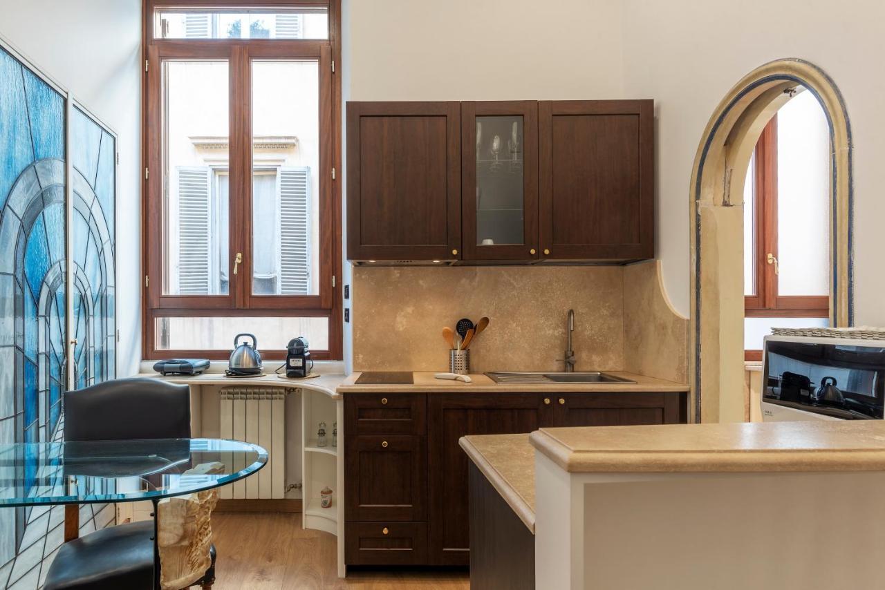Piazza Di Spagna Elegant Apartment Rome Luaran gambar